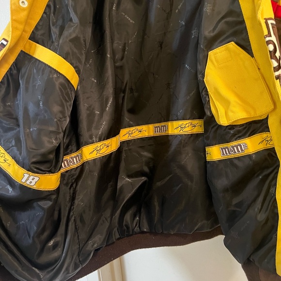 Kyle Busch M&M's Racing Jacket Button up medium - Picture 8 of 11